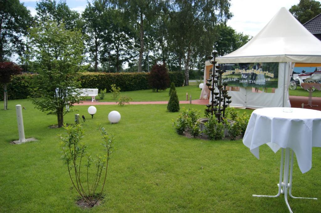 Hotel Ripken Kirchhatten Exterior foto